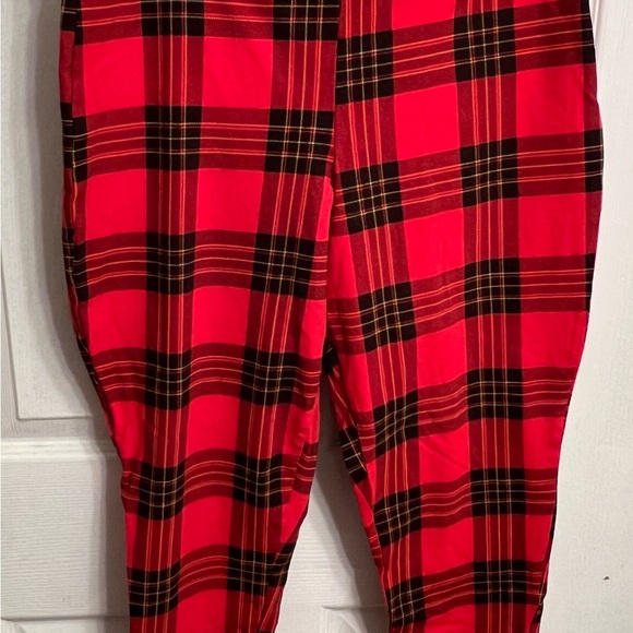 Torrid NWOT Size 2 Red Plaid Full Length Legging - Picture 2 of 6